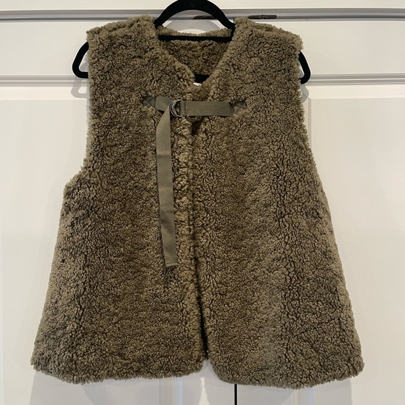Anthropologie Sherpa Army Green Vest One Size - Picture 2 of 7
